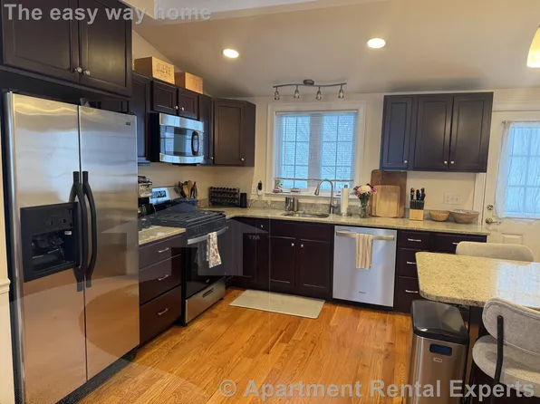 15 Winthrop Ct #1, Medford, MA 02155