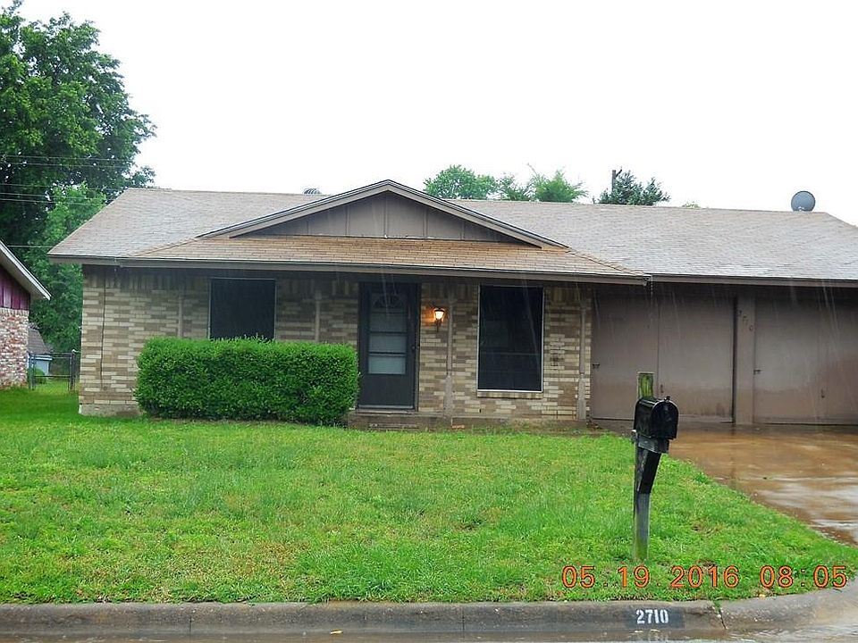 1st image of 2710 Shawn Dr