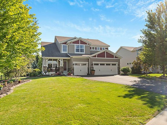 2nd image of 2442 Lacy Ln