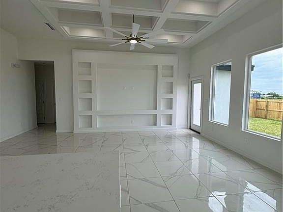 5th image of 1101 E Costa Del Sol Ave