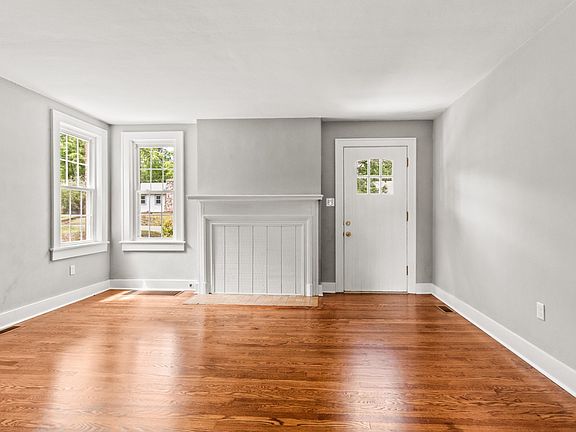 3rd image of 308 4th Ave