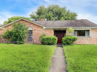 9326 Claridge Dr, Houston, TX 77031