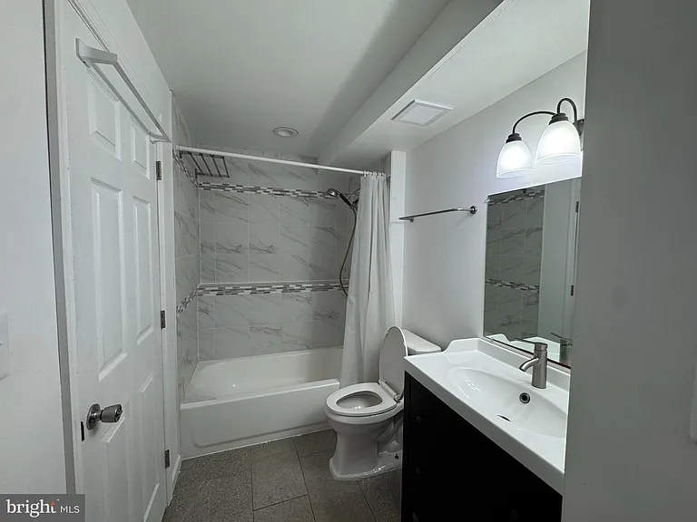 5077 Macnamara Dr — Photo 13