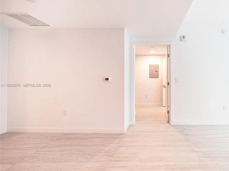 77 SE 5th St #2908 — Photo 33