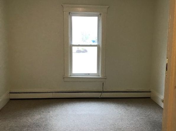 134 Lebanon St APT 3