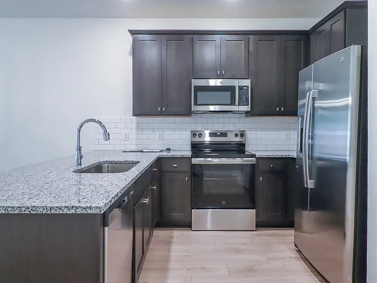 618 Campus St #1 — Photo 6