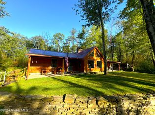 171 Freeds Rd, Howes Cave, NY 12092