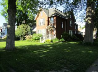62 S Lake St, Hamburg, NY