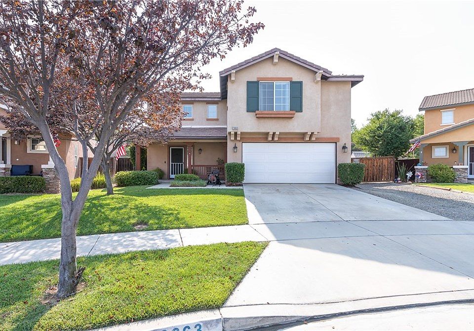 1st image of 23663 Pepperleaf St