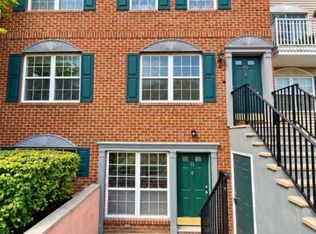 91 Callahan Ct, Newark City, NJ 07103