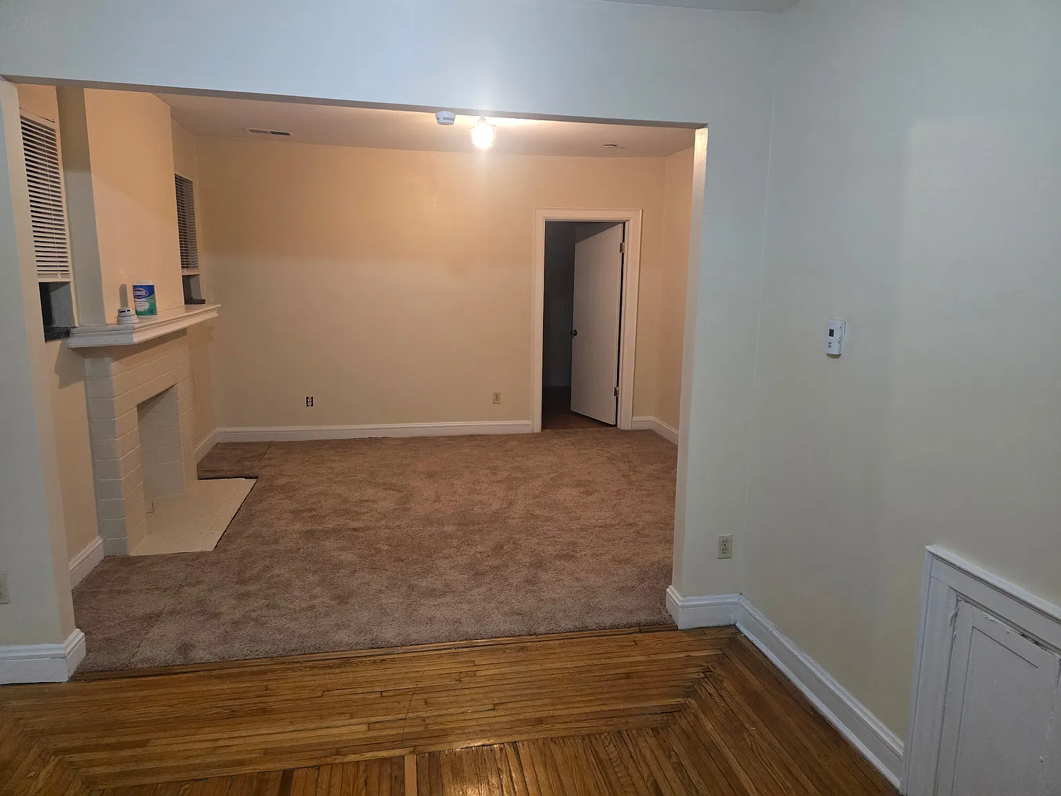 2 bed, 1000 sqft, $1,000 — Photo 4