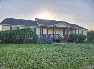 2400 S Mount Pleasant Rd, Stockbridge, MI 49285