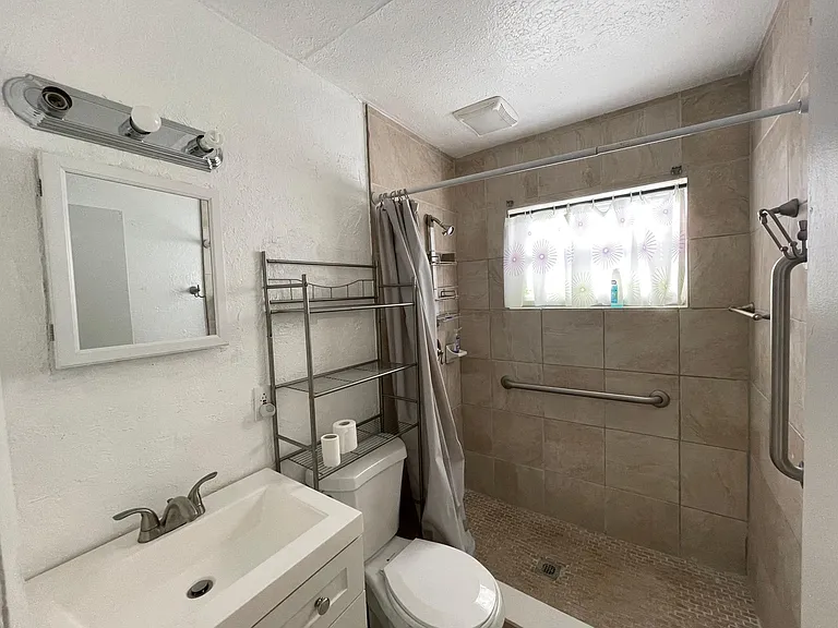 7221 Harwick Dr — Photo 5