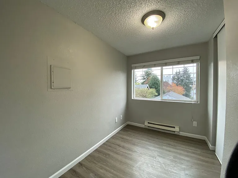 Westwood Apartments — Photo 81