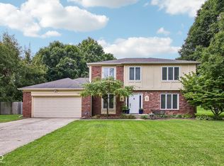 13948 Nansemond Dr, Carmel, IN 46032