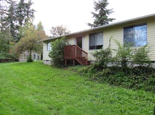 9439 Silverdale Loop Rd NW, Silverdale, WA 98383