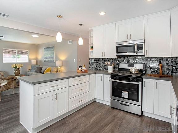 3rd image of 3601 Belford St