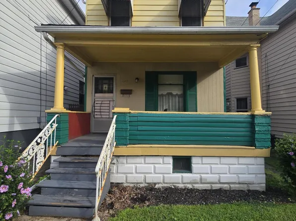 448 Scott St, Wilkes Barre, PA 18702