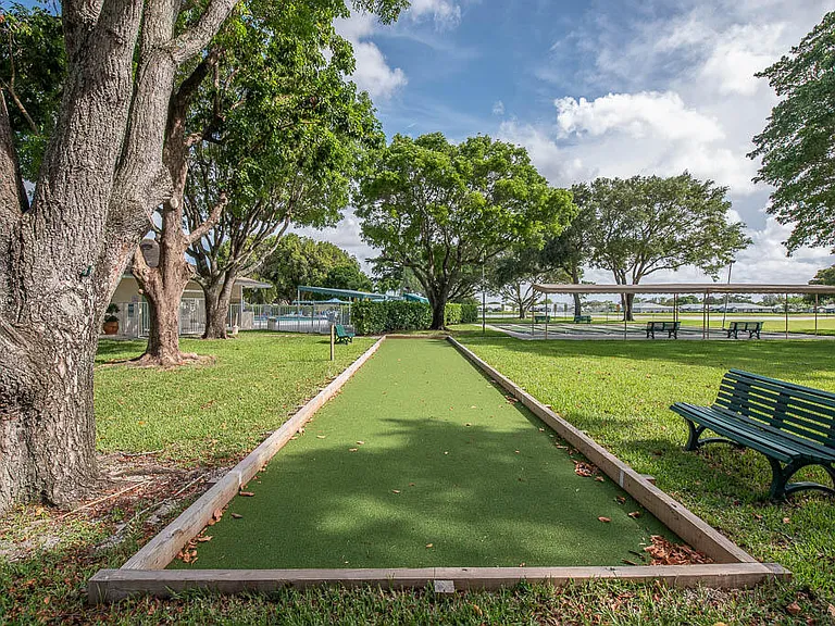 5061 Lakefront Blvd #B — Photo 35
