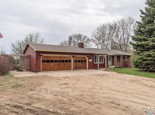46725 261st St, Sioux Falls, SD 57107