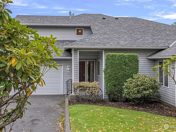 2nd image of 15133 Admiralty Way #B4