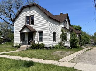 216 W Grand Ave #C, Muskegon, MI 49441