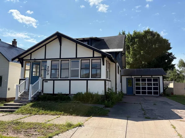203 W Francis St, Ironwood, MI 49938
