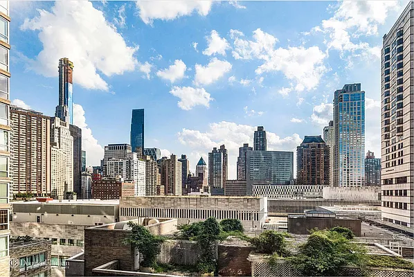 Rented by Douglas Elliman | media 14