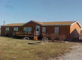 4002 Shaw Rd, Bunker Hill, IL 62014