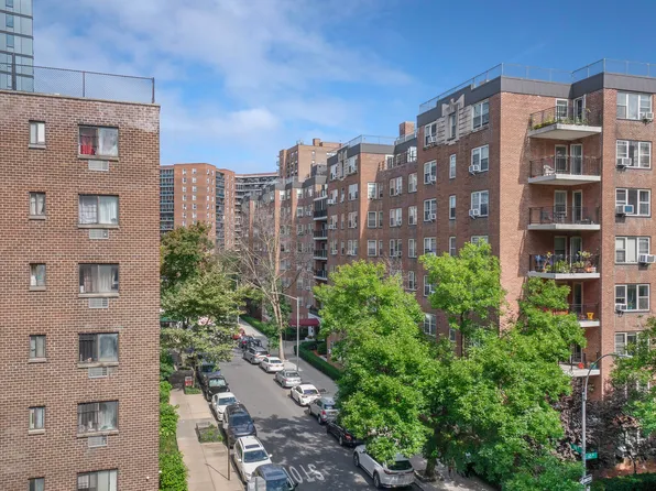 98-22 63rd Drive image 12 of 15