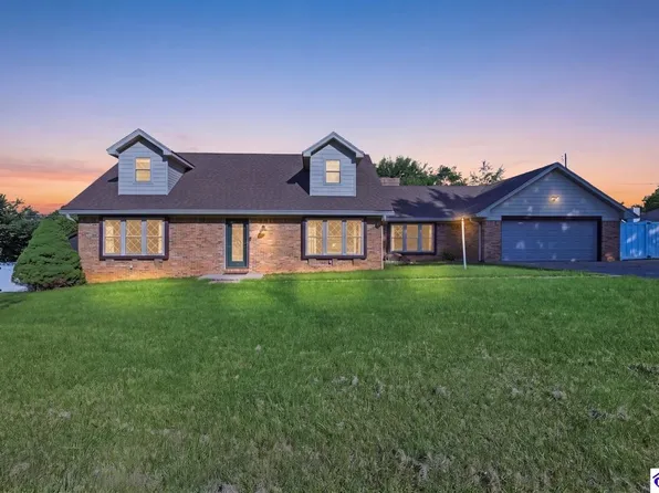 273 Manor Dr, Radcliff, KY 40160