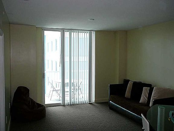 5th image of 1250 S Miami Ave APT 1111