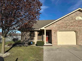 416 Doral Park Dr, Kokomo, IN 46901
