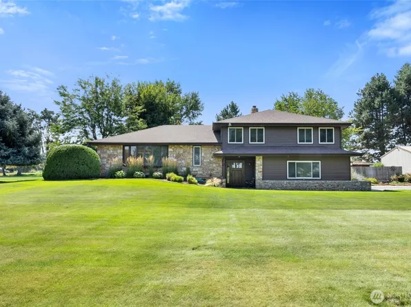 10755 SE Dune Lake Loop, Moses Lake, WA 98837