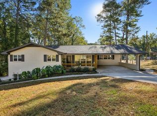 2432 Kelly Lake Dr, Decatur, GA 30032