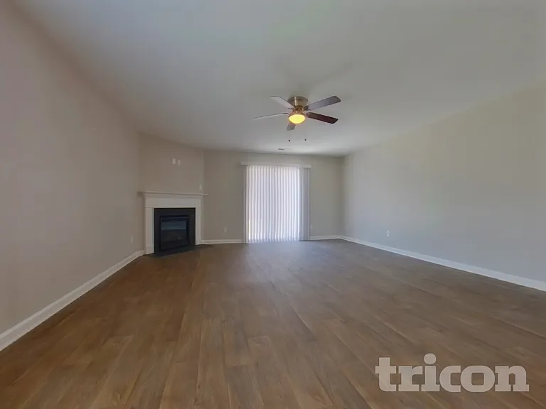 122 Denali Cir — Photo 2