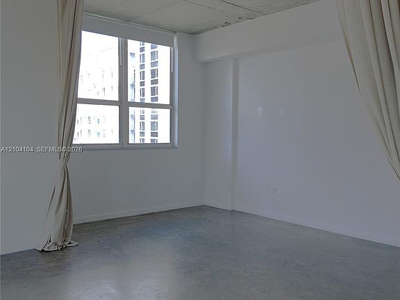 3rd image of 133 NE 2nd Ave APT 2013