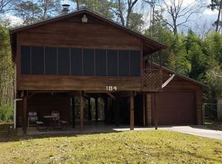 184 Lake Livingston Dr, Livingston, TX 77351