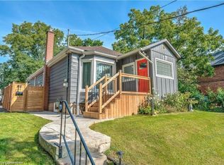 17 Dundas St, Hamilton, ON L9H1A1