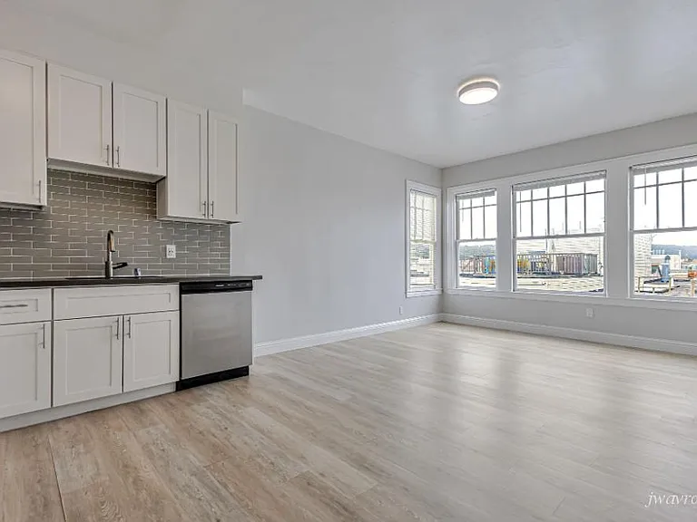 1801 Beach St #301-J — Photo 5