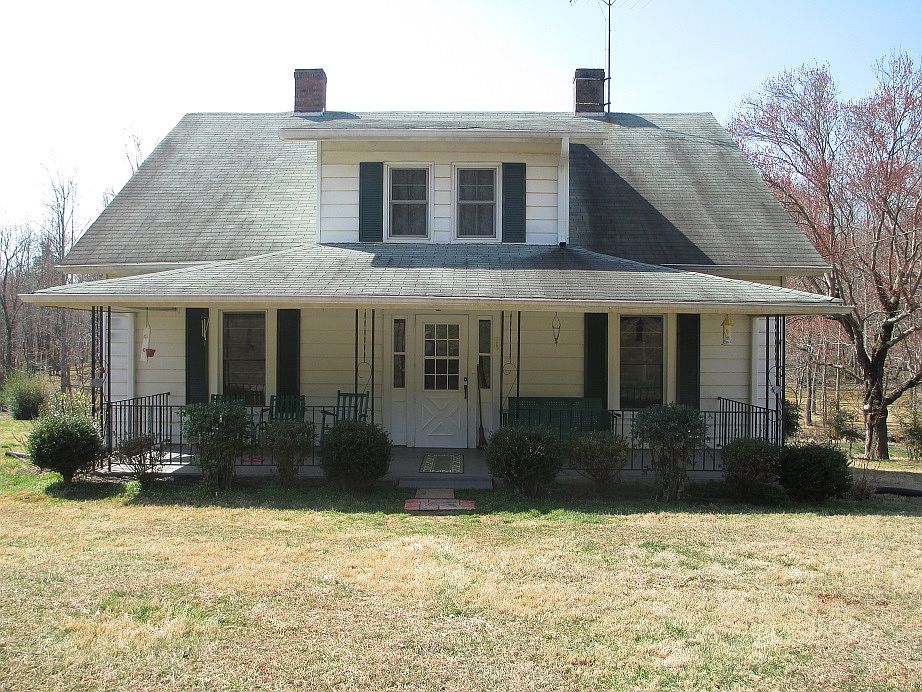 1st image of 121 Haven Ln