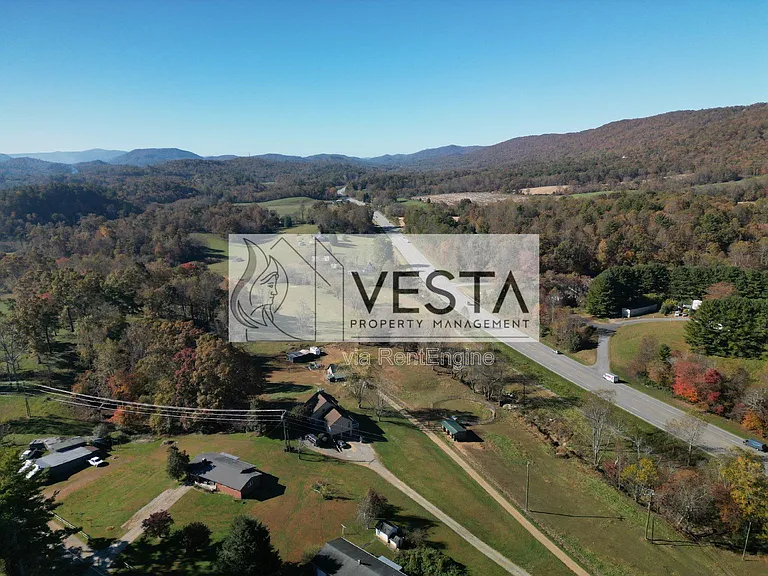 588 Ray Hill Rd #D — Photo 55