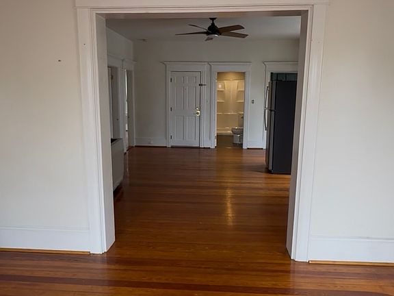 Double living room/Dinning room
