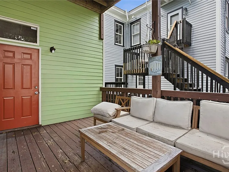 2308 Barnard St — Photo 24