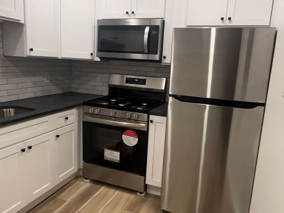5th image of 522-524 Broadway