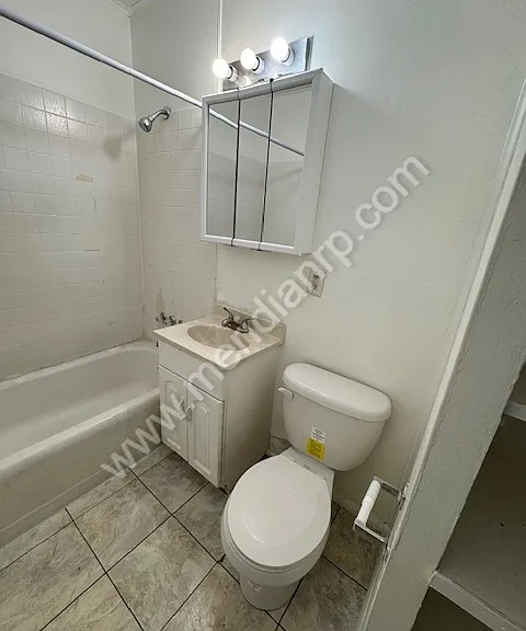 1810 Rosemont Dr — Photo 5