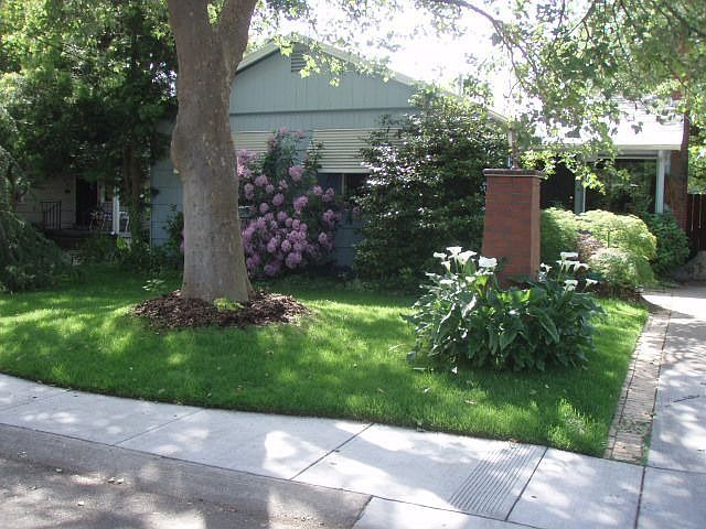 Front view April 28, 2007.