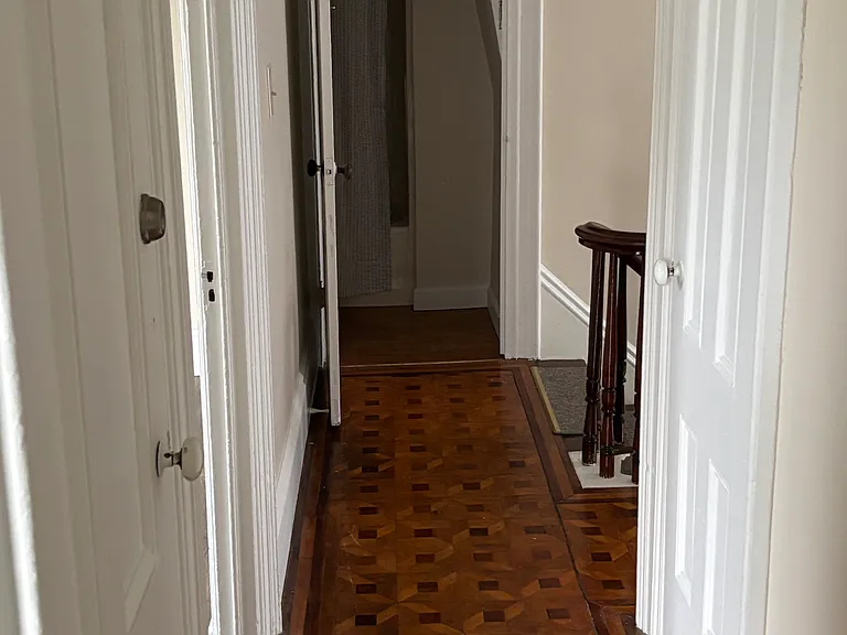 14 Suffolk St #1 — Photo 15