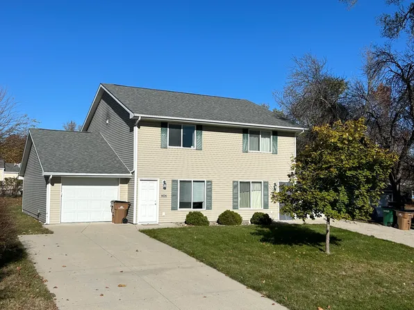 806 Waldo St, Polk City, IA 50226