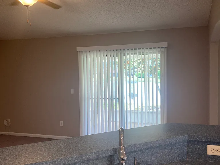 1713 S Summer Ridge Ct — Photo 8